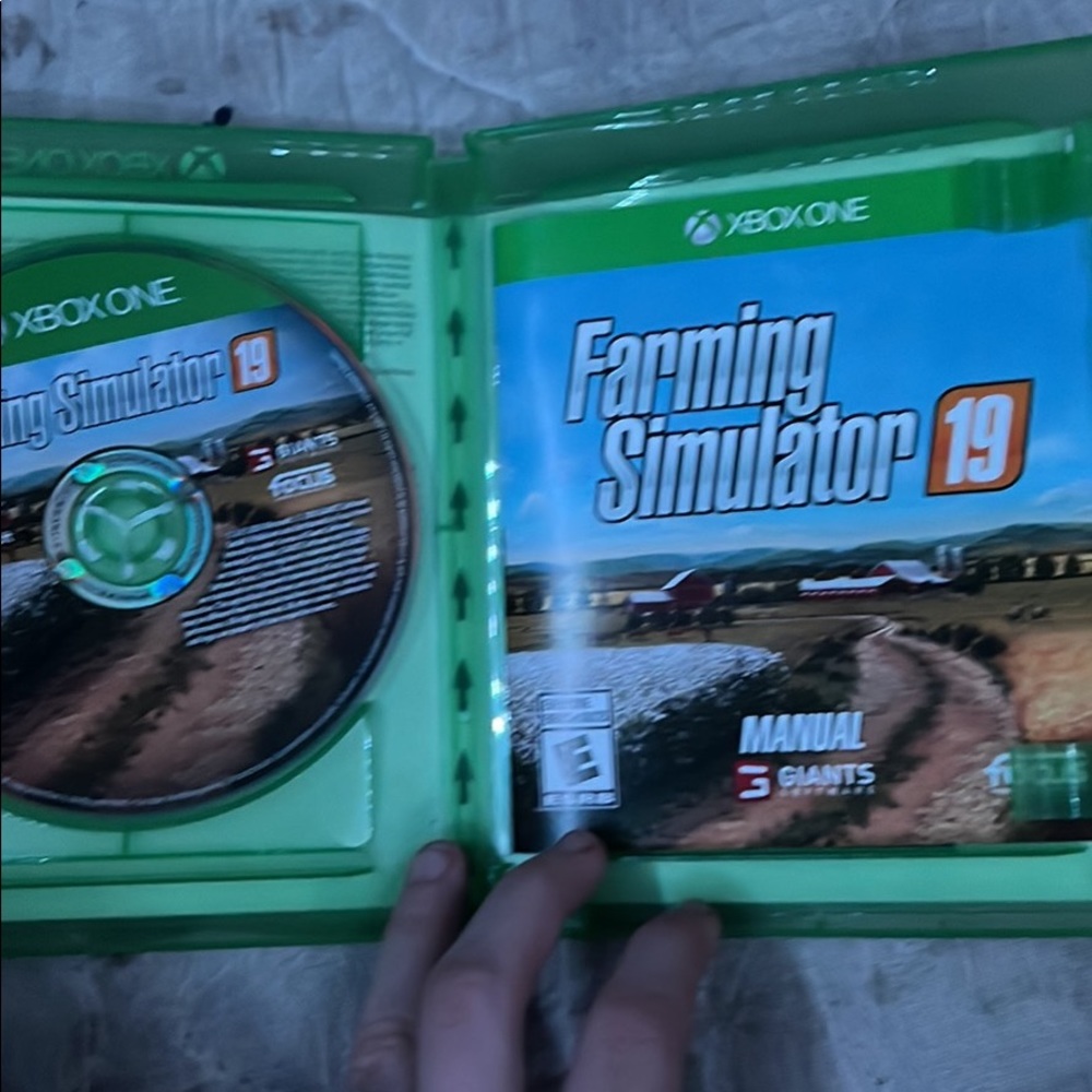 Farming simulator - Picture 2 of 3